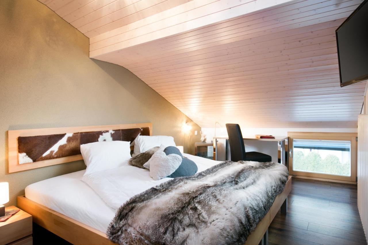 Hotel-Restaurant Ronalp Burchen Bagian luar foto