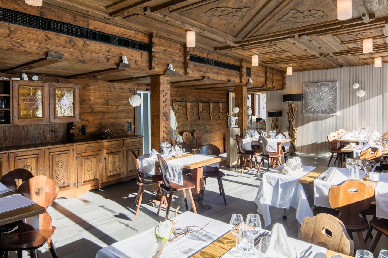 Hotel-Restaurant Ronalp Burchen Bagian luar foto