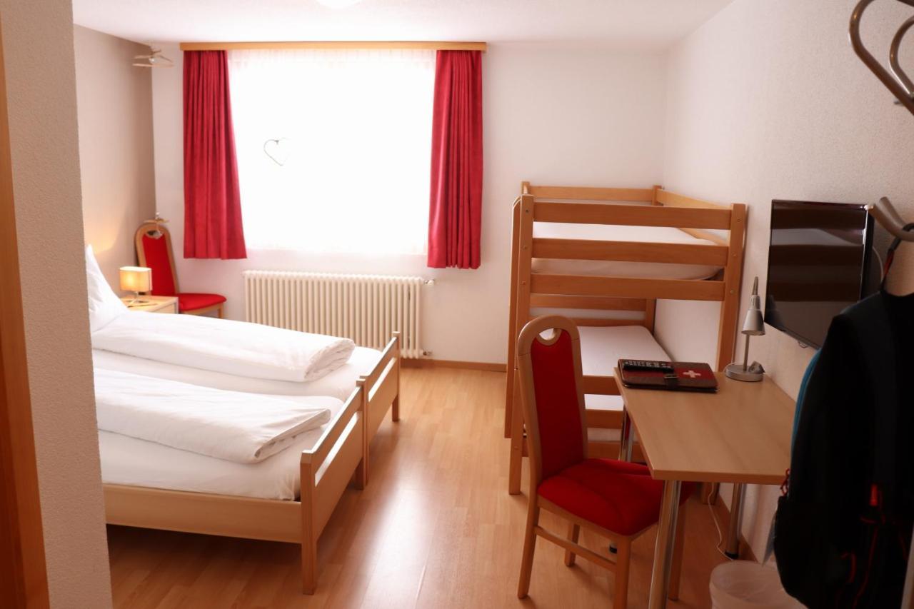 Hotel-Restaurant Ronalp Burchen Bagian luar foto